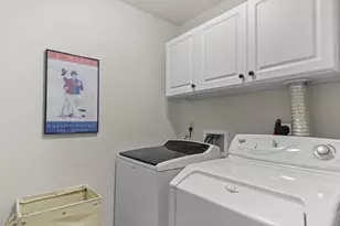 8530 Greenway Blvd, Middleton, WI 53562 - Photo 20