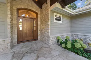 5675 Ashbourne Ln, Fitchburg, WI 53711 - Photo 4