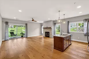 1804 Maplecrest Dr, Madison, WI 53593 - Photo 4