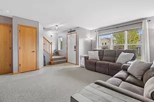 1452 Wild Iris St, Sun Prairie, WI 53590 - Photo 10