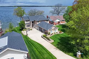 3066 Shadyside Dr, Stoughton, WI 53589 - Photo 2