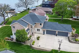 3066 Shadyside Dr, Stoughton, WI 53589 - Photo 4