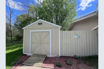 28613 Gunderson Street, Lone Rock, WI 53556 - Photo 14