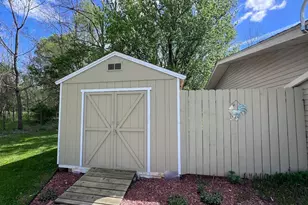 28613 Gunderson St, Lone Rock, WI 53556 - Photo 14