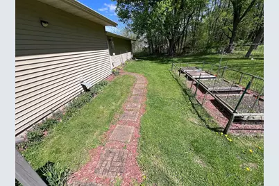 28613 Gunderson Street, Lone Rock, WI 53556 - Photo 46