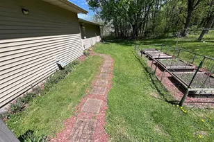 28613 Gunderson St, Lone Rock, WI 53556 - Photo 46