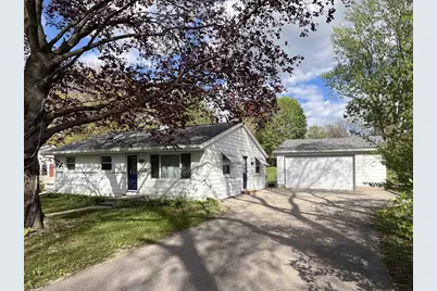 4417 Jay Drive, Madison, WI 53704 - Photo 2