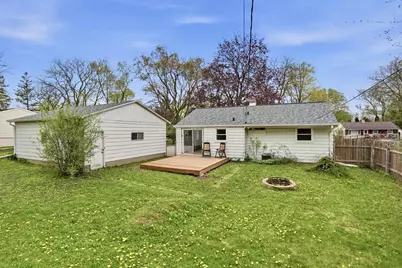 4417 Jay Drive, Madison, WI 53704 - Photo 10