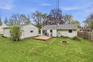 4417 Jay Dr, Madison, WI 53704 - Photo 10