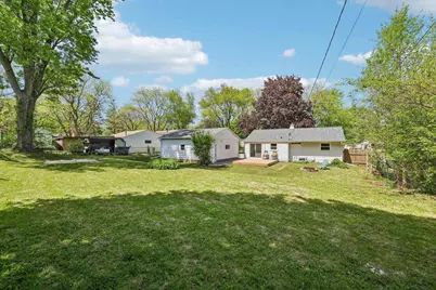 4417 Jay Drive, Madison, WI 53704 - Photo 12