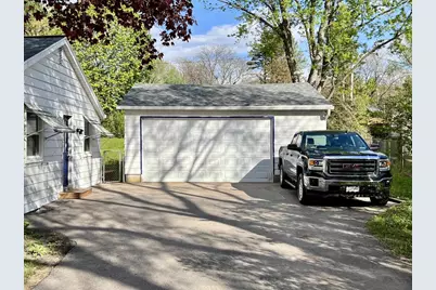 4417 Jay Drive, Madison, WI 53704 - Photo 4