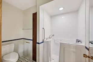 18 Larch Cir, Madison, WI 53705 - Photo 28