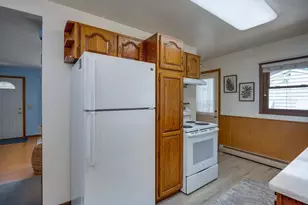 4208 Elinor St, Madison, WI 53713 - Photo 8