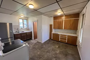 209 Volk St, Portage, WI 53901 - Photo 8