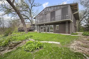 1004 Ridgewood Dr, Stoughton, WI 53589 - Photo 6