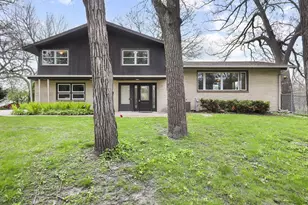 1004 Ridgewood Dr, Stoughton, WI 53589 - Photo 42