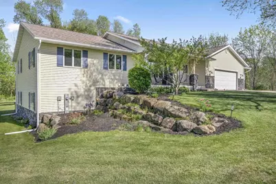 105 Weynand Road, Merrimac, WI 53561 - Photo 2