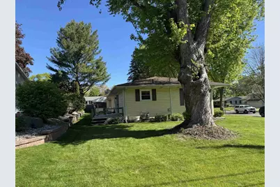 5403 Winnequah Road, Monona, WI 53716 - Photo 4