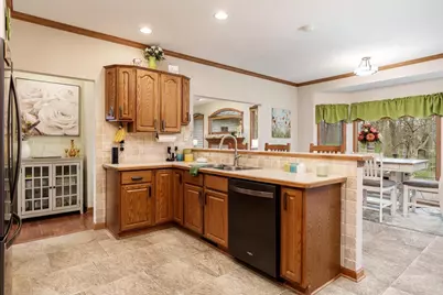 620 Waterford Drive, Beloit, WI 53511 - Photo 28