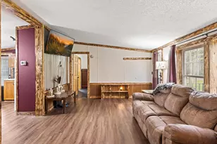 625 4th Ave, Redgranite, WI 54970 - Photo 10