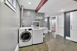 1110 Gilson St, Madison, WI 53715 - Photo 34
