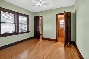 1110 Gilson St, Madison, WI 53715 - Photo 26
