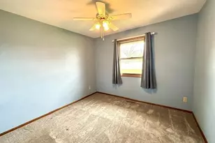 226 Beechwood Dr, Janesville, WI 53548 - Photo 28