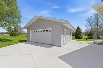 W7545 Country Drive, Beaver Dam, WI 53916 - Photo 4