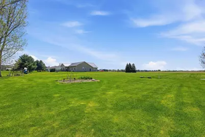 W7545 Country Drive, Beaver Dam, WI 53916 - Photo 10