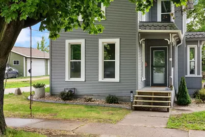 122 S 1st Street, Janesville, WI 53536 - Photo 8