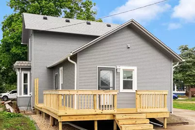 122 S 1st Street, Janesville, WI 53536 - Photo 12