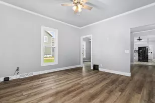 122 S 1st St, Janesville, WI 53536 - Photo 22