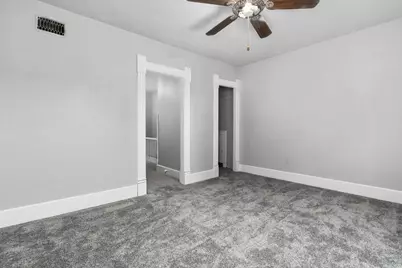 122 S 1st Street, Janesville, WI 53536 - Photo 34