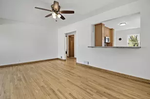 640 Sutherland Ave, Janesville, WI 53545 - Photo 6