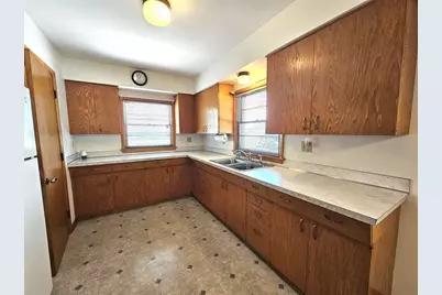 415 High Street, Waupun, WI 53963 - Photo 4