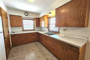 415 High St, Waupun, WI 53963 - Photo 4