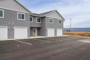546 Sunrise Dr, Spring Green, WI 53588 - Photo 2
