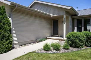 3533 Stonebridge Dr, Madison, WI 53719 - Photo 4
