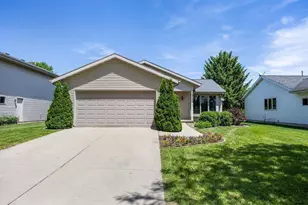 3533 Stonebridge Dr, Madison, WI 53719 - Photo 2