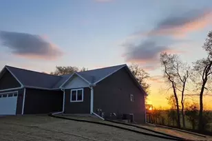 312 Roosevelt St, Baraboo, WI 53913 - Photo 30