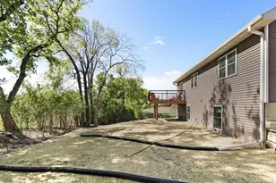 312 Roosevelt St, Baraboo, WI 53913 - Photo 26