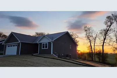 312 Roosevelt Street, Baraboo, WI 53913 - Photo 32