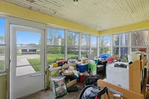 W6649 Hubbleton Rd, Watertown, WI 53094 - Photo 6