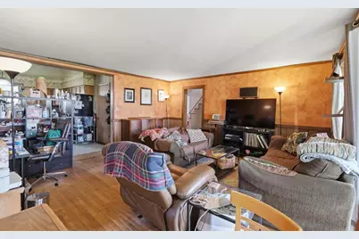 W6649 E Hubbleton Road, Watertown, WI 53094 - Photo 8