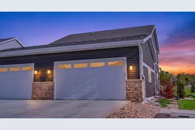 2890 Wild Goose Way, Stoughton, WI 53589 - Photo 4