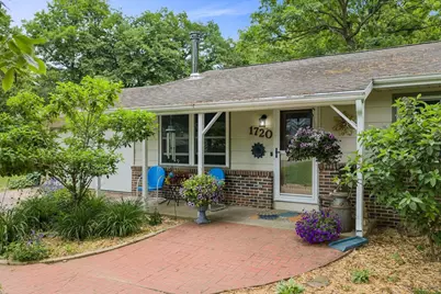 1720 Algonquin Drive, Baraboo, WI 53913 - Photo 4