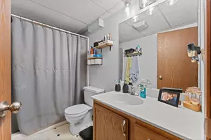 1720 Algonquin Dr, Baraboo, WI 53913 - Photo 38