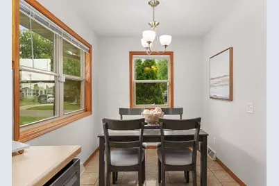 416 Gannon Avenue, Madison, WI 53714 - Photo 2