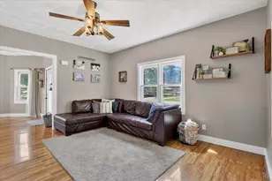 607 E 2nd Ave, Brodhead, WI 53520 - Photo 10