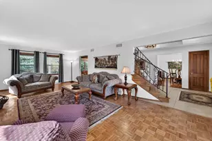 2110 Sheridan Dr, Madison, WI 53704 - Photo 6